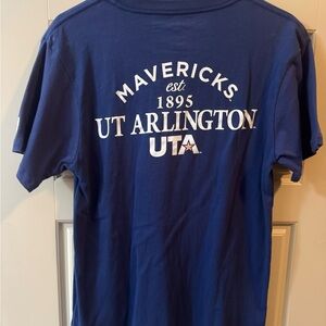 UT Arlington T-Shirt Adult - small NWT 💙🤍🧡